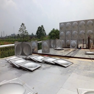 廠家供應(yīng)組合式不銹鋼水箱